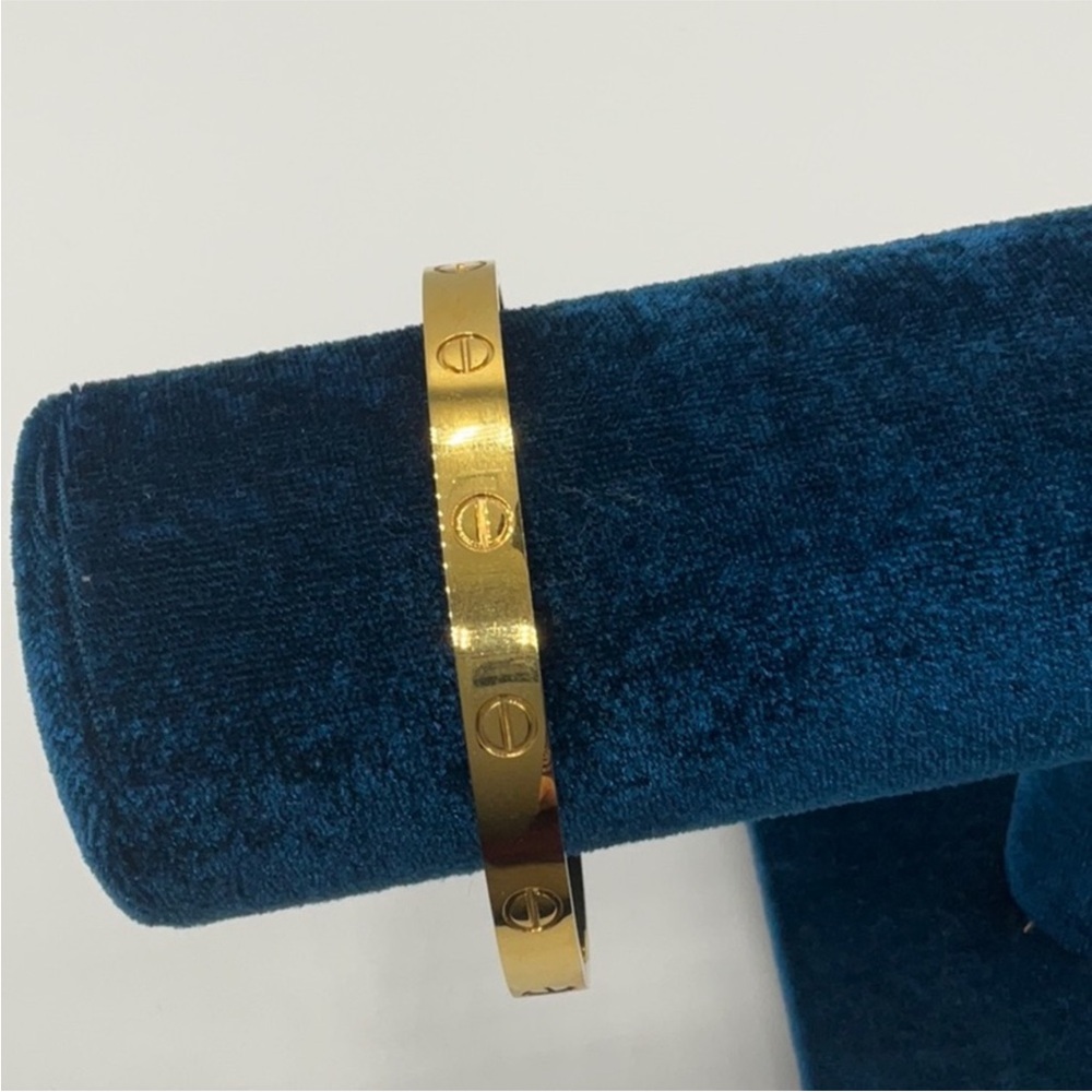 Rivet Bangle - Picture 5 of 5